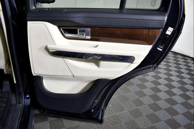 Photo of 2010 Bali Blue Land Rover Range Rover Sport
