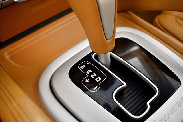 Photo of 2008 Red Porsche Cayenne