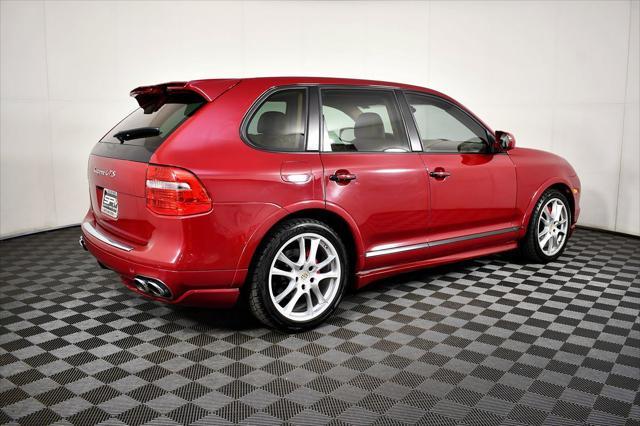 Photo of 2008 Red Porsche Cayenne