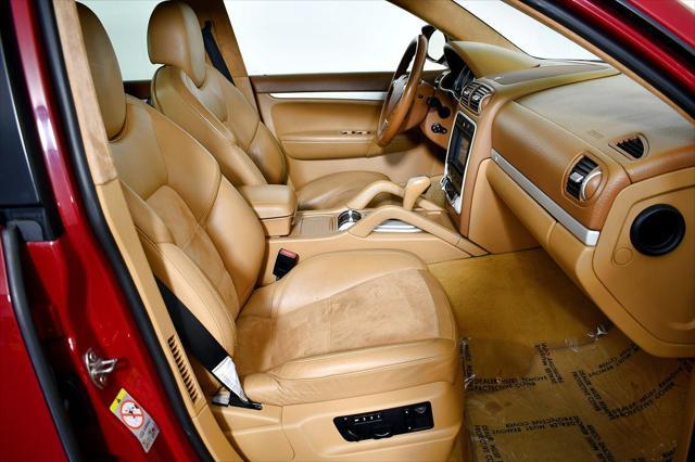 Photo of 2008 Red Porsche Cayenne