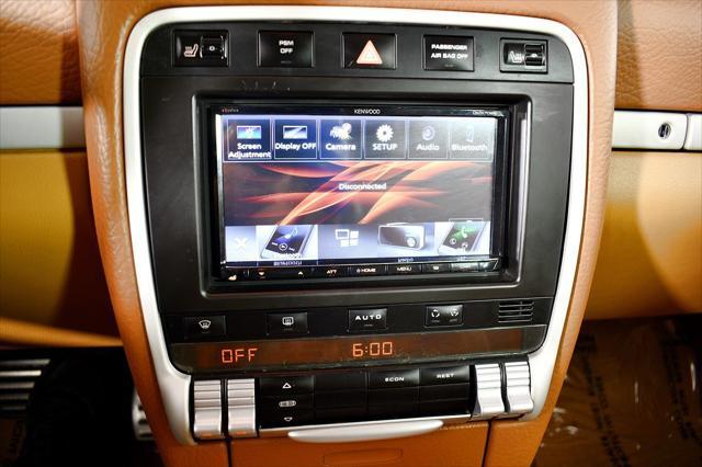 Photo of 2008 Red Porsche Cayenne