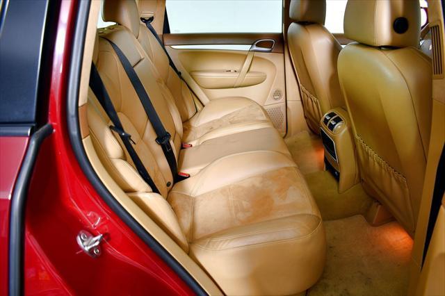 Photo of 2008 Red Porsche Cayenne