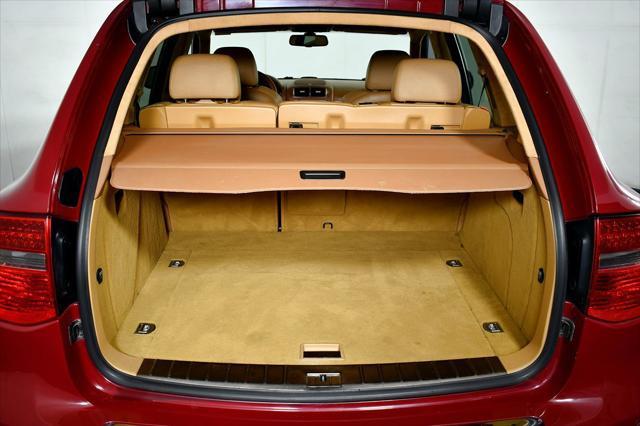 Photo of 2008 Red Porsche Cayenne