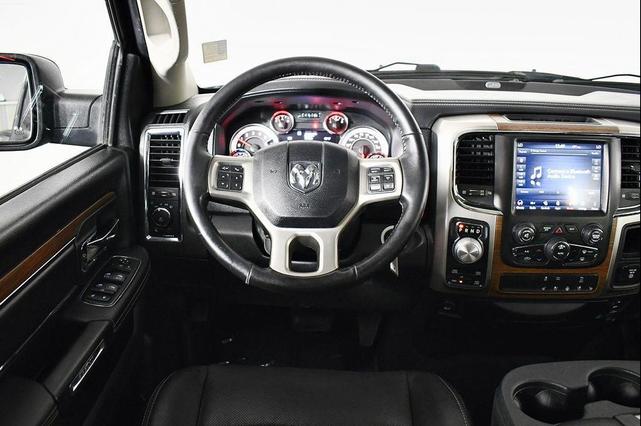 Photo of 2018 Brilliant Black Crystal Pearl RAM 1500
