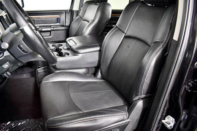 Photo of 2018 Brilliant Black Crystal Pearl RAM 1500