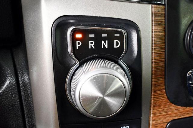 Photo of 2018 Brilliant Black Crystal Pearl RAM 1500