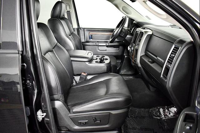 Photo of 2018 Brilliant Black Crystal Pearl RAM 1500
