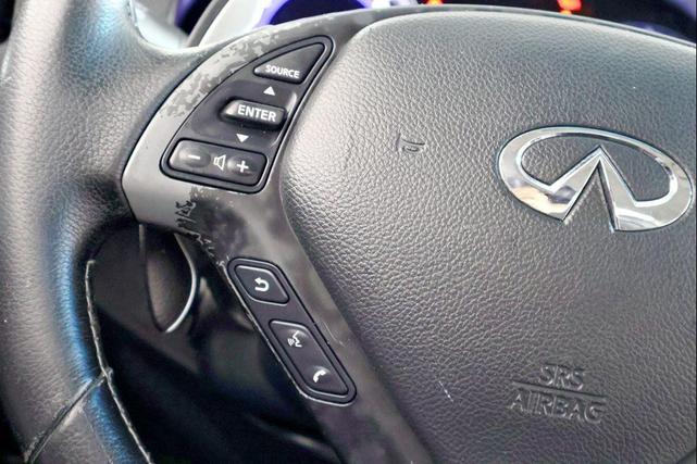 Photo of 2009 Moonlight White INFINITI G37