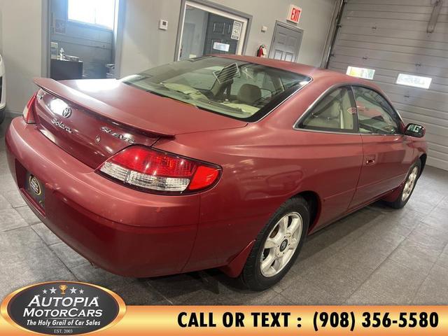 Photo of 2001 Red Toyota Camry Solara