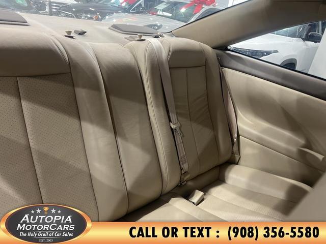 Photo of 2001 Red Toyota Camry Solara