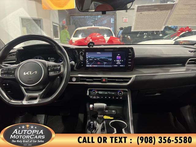 Photo of 2023 Ebony Black Kia K5