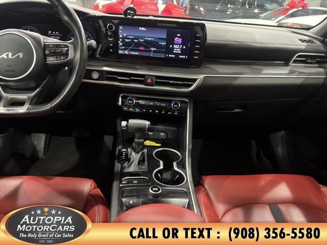 Photo of 2023 Ebony Black Kia K5
