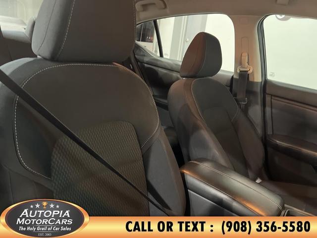 Photo of 2021 Super Black Nissan Sentra