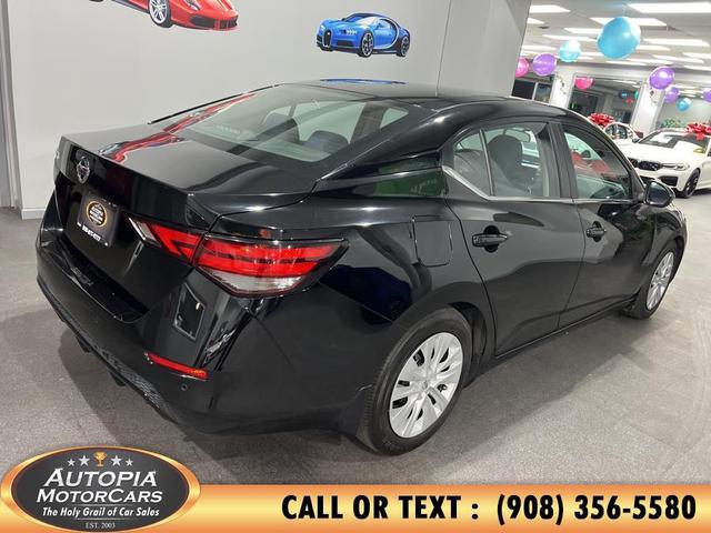 Photo of 2021 Super Black Nissan Sentra