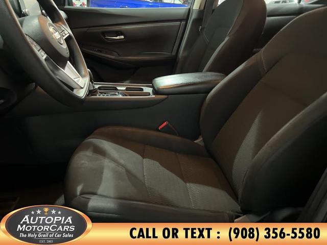 Photo of 2021 Super Black Nissan Sentra