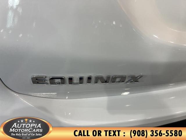 Photo of 2024 White Chevrolet Equinox