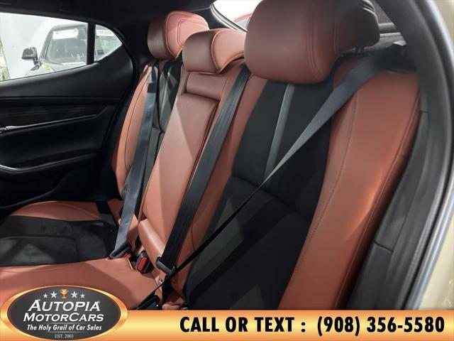 Photo of 2024 Zircon Sand Metallic Mazda Mazda3