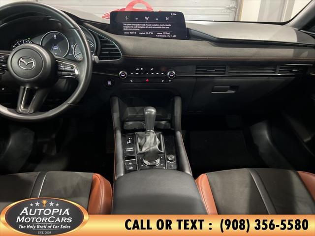 Photo of 2024 Zircon Sand Metallic Mazda Mazda3