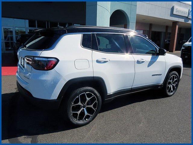 Photo of 2025 Bright White Clearcoat Jeep Compass