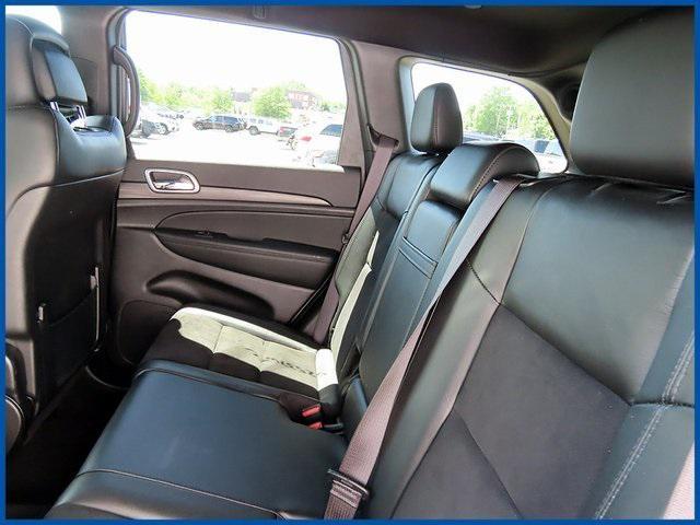 Photo of 2022 Sting-Gray Clearcoat Jeep Grand Cherokee