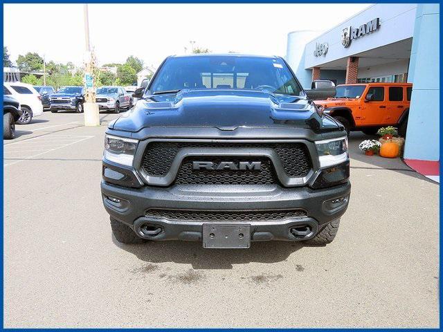 Photo of 2021 Diamond Black Crystal Pearlcoat RAM 1500