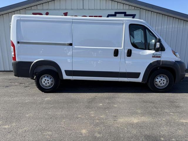 Photo of 2018 Bright White Clearcoat RAM ProMaster 2500