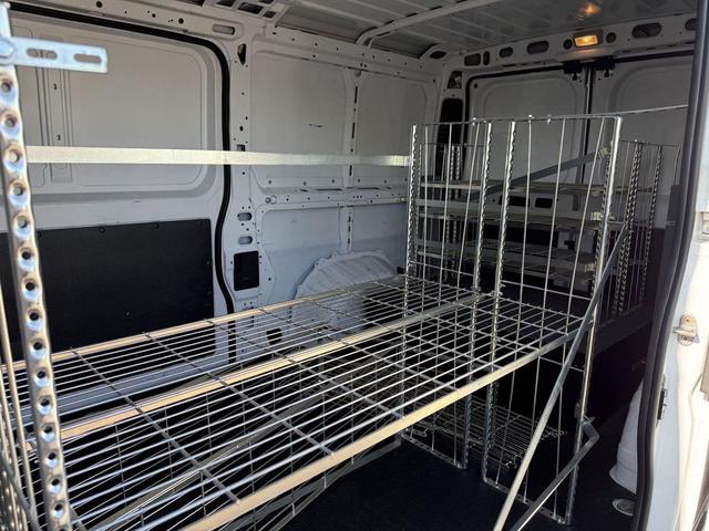 Photo of 2018 Bright White Clearcoat RAM ProMaster 2500