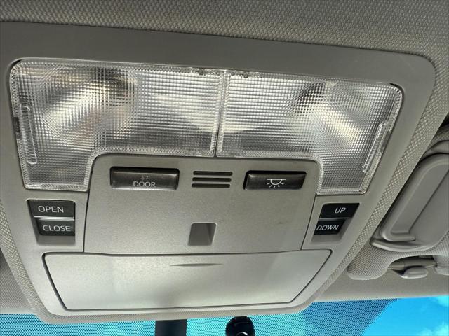 Photo of 2016 Celestial Silver Metallic Toyota Camry