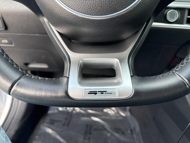 Photo of 2024 Glacial White Pearl Kia K5