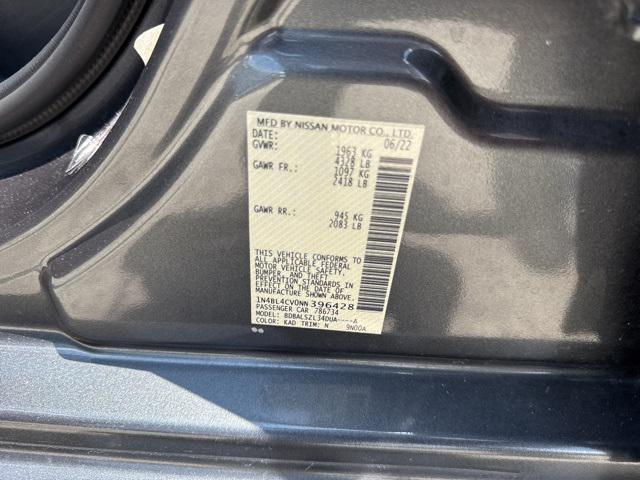 Photo of 2022 Gun Metallic Nissan Altima
