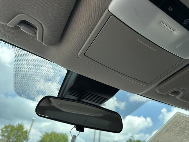 Photo of 2022 Gun Metallic Nissan Altima