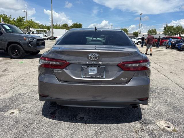Photo of 2023 Predawn Gray Mica Toyota Camry