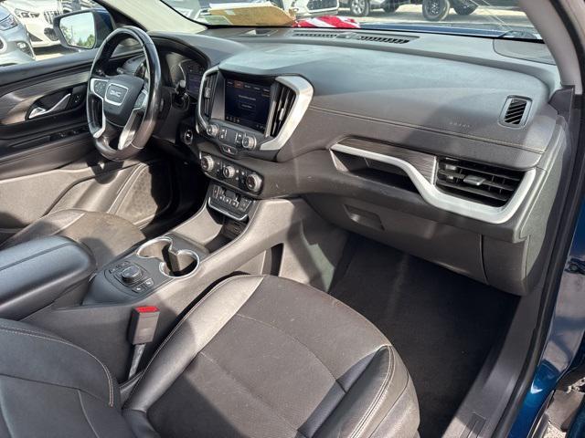 Photo of 2020 Blue Emerald Metallic GMC Terrain