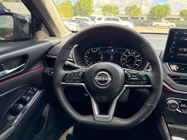 Photo of 2025 Gun Metallic Nissan Altima