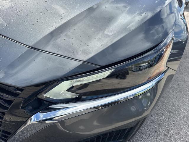 Photo of 2025 Gun Metallic Nissan Altima