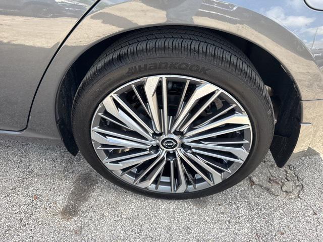Photo of 2025 Gun Metallic Nissan Altima