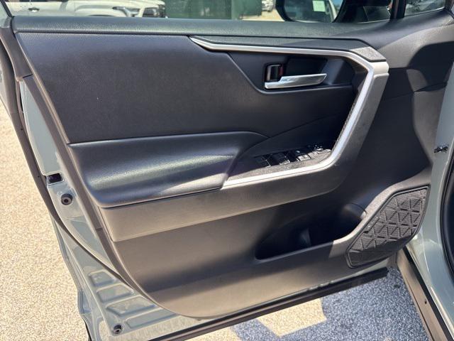 Photo of 2022 Lunar Rock Toyota RAV4