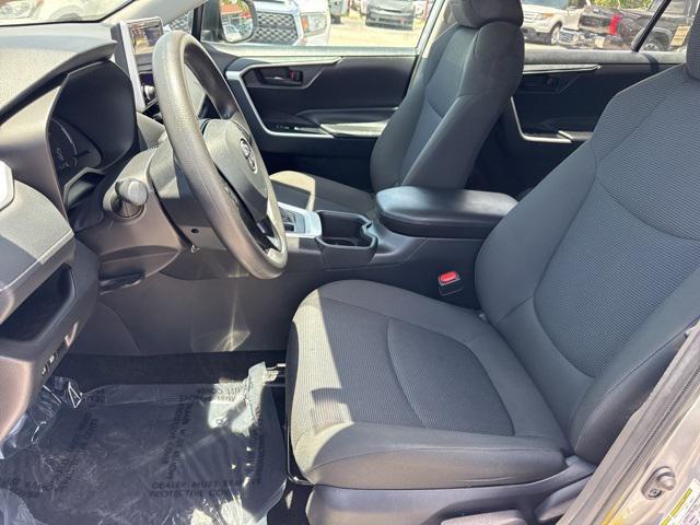 Photo of 2024 Silver Toyota RAV4