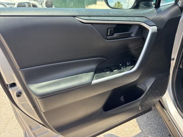 Photo of 2024 Silver Toyota RAV4