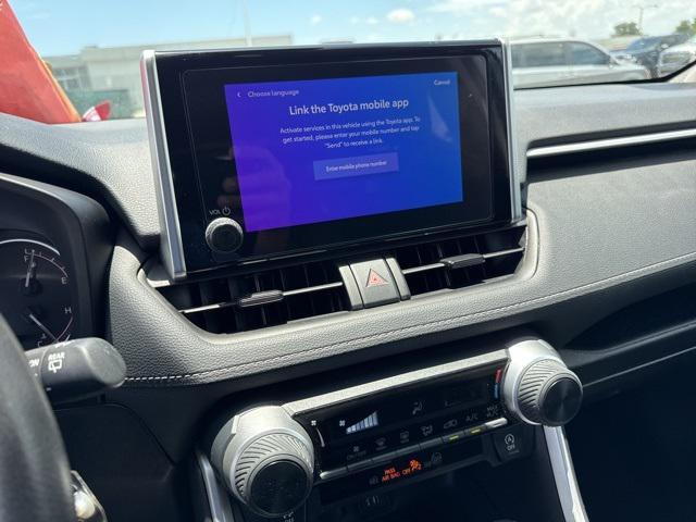 Photo of 2024 Silver Toyota RAV4