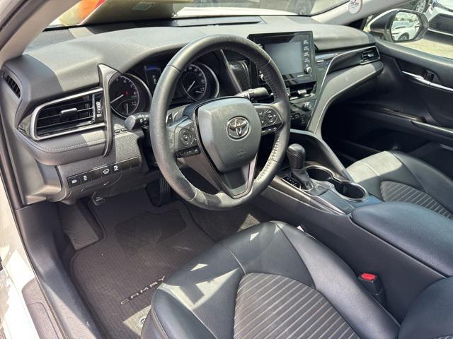 Photo of 2021 Super White Toyota Camry