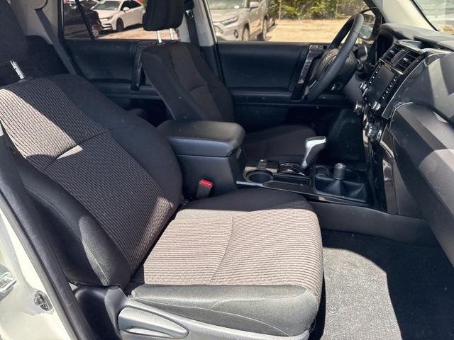 Photo of 2022 White Toyota 4Runner