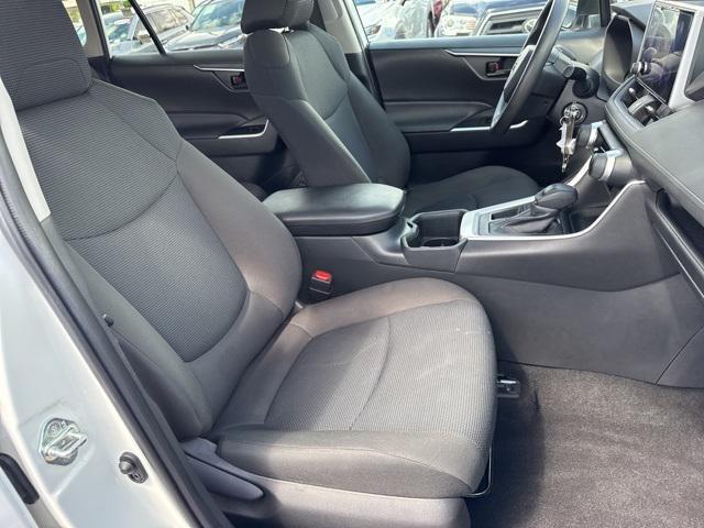 Photo of 2023 Ice Cap Toyota RAV4