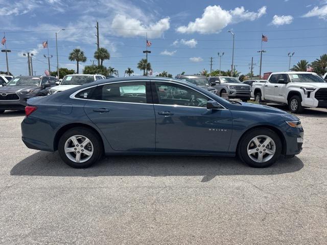 Photo of 2024 Lakeshore Blue Metallic Chevrolet Malibu