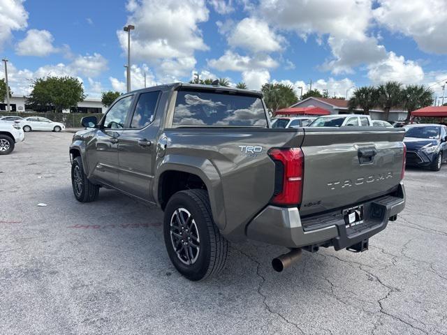 Photo of 2024 Bronze Toyota Tacoma