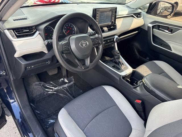 Photo of 2022 Blue Toyota RAV4