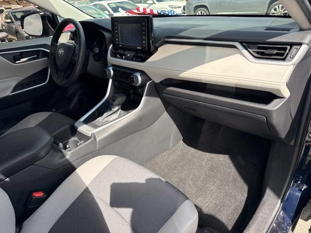 Photo of 2022 Blue Toyota RAV4