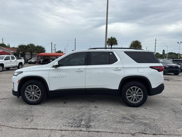 Photo of 2023 Summit White Chevrolet Traverse
