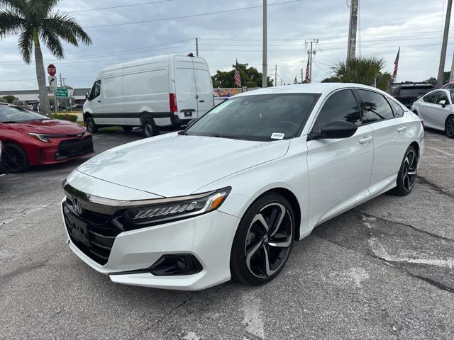 Photo of 2022 White Honda Accord