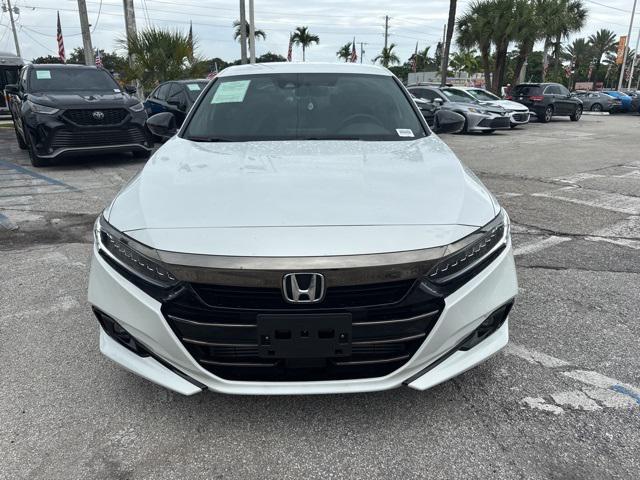 Photo of 2022 White Honda Accord
